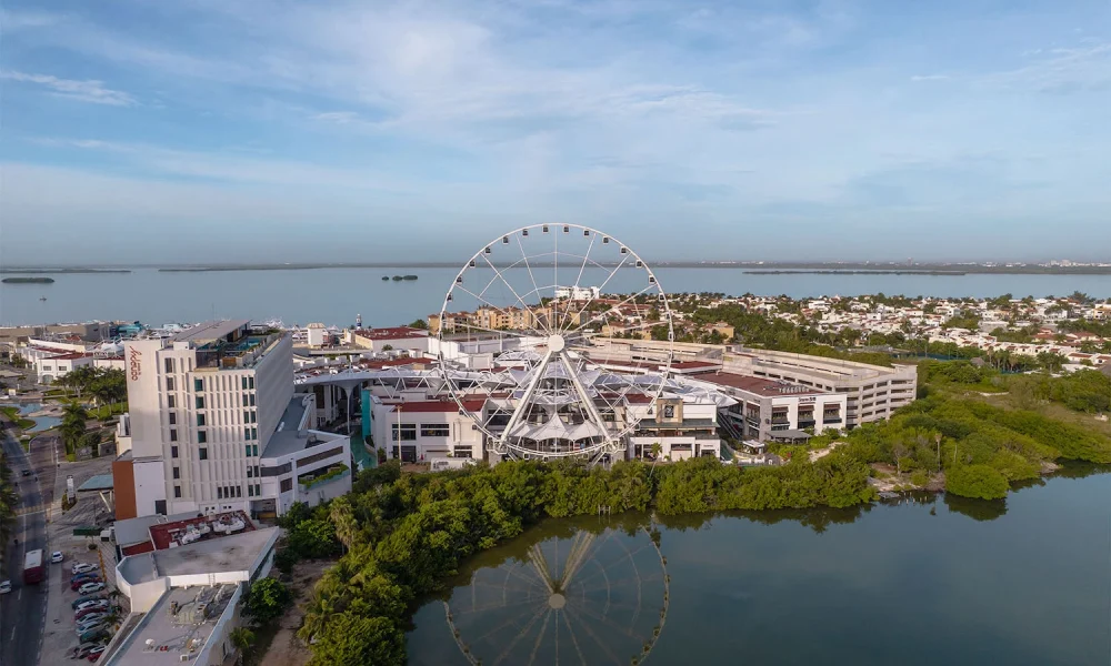 cancun ferris wheel 5